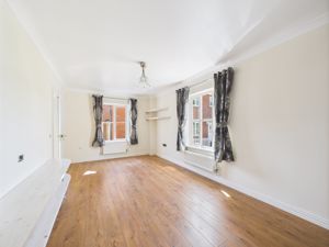 lounge- click for photo gallery